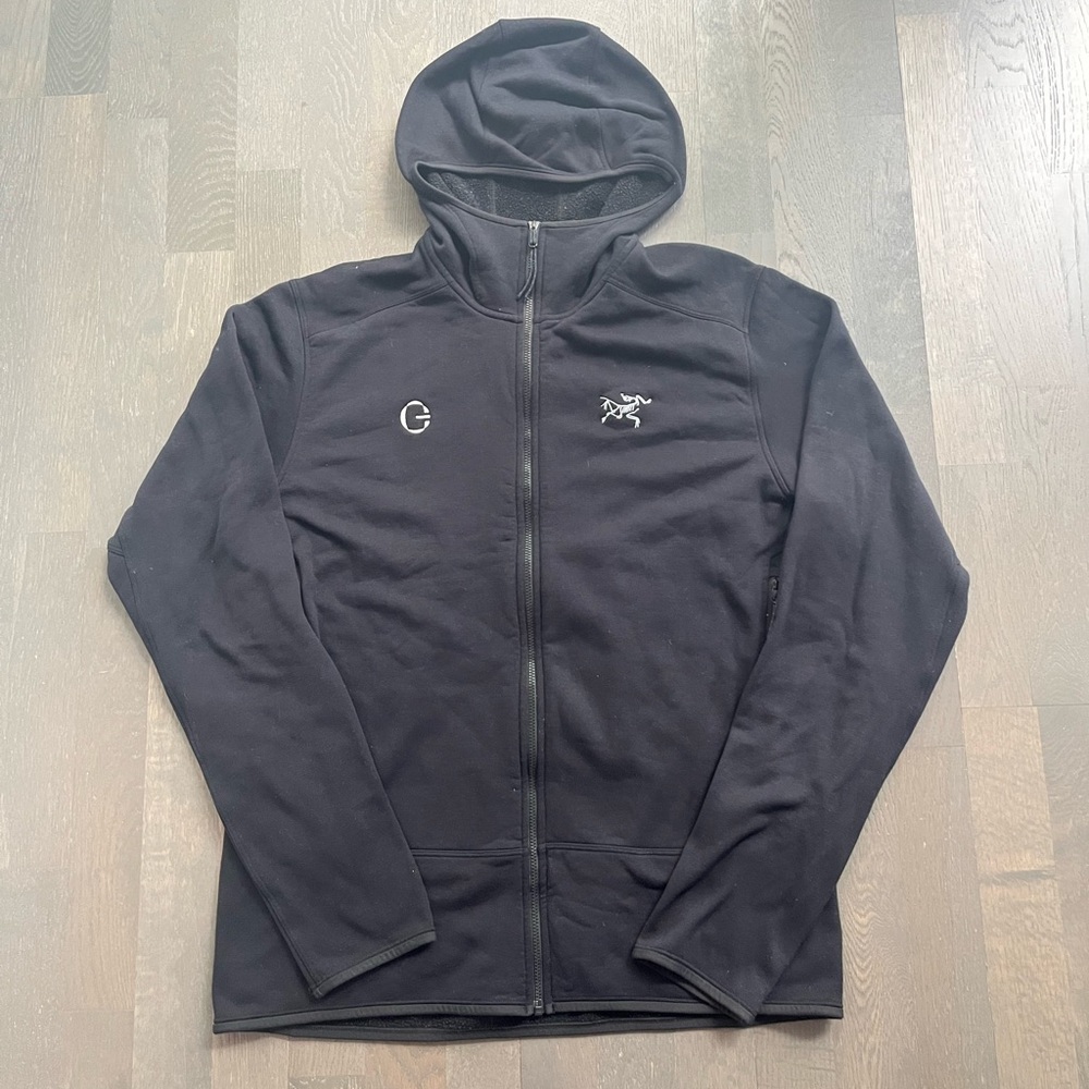Arc’teryx zip up hoodie